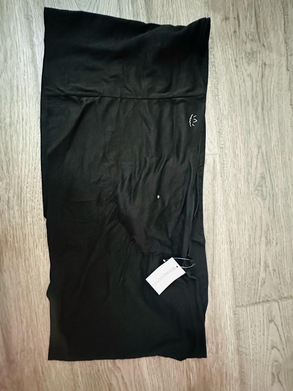 Beyond Yoga Black Pencil Tube Skirt